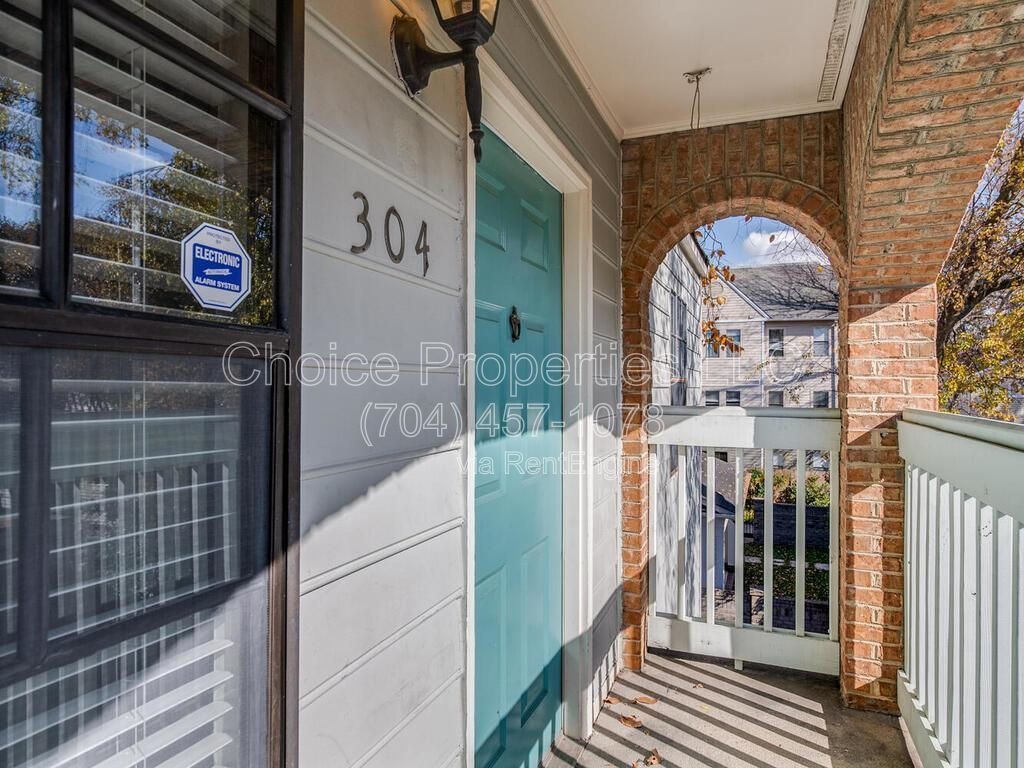Enjoy living in the heart of Fourth Ward in Uptown Charlotte! property image