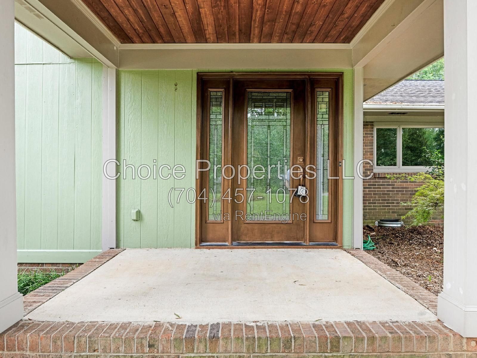 Perfect location right off of Lawyers rd! property image