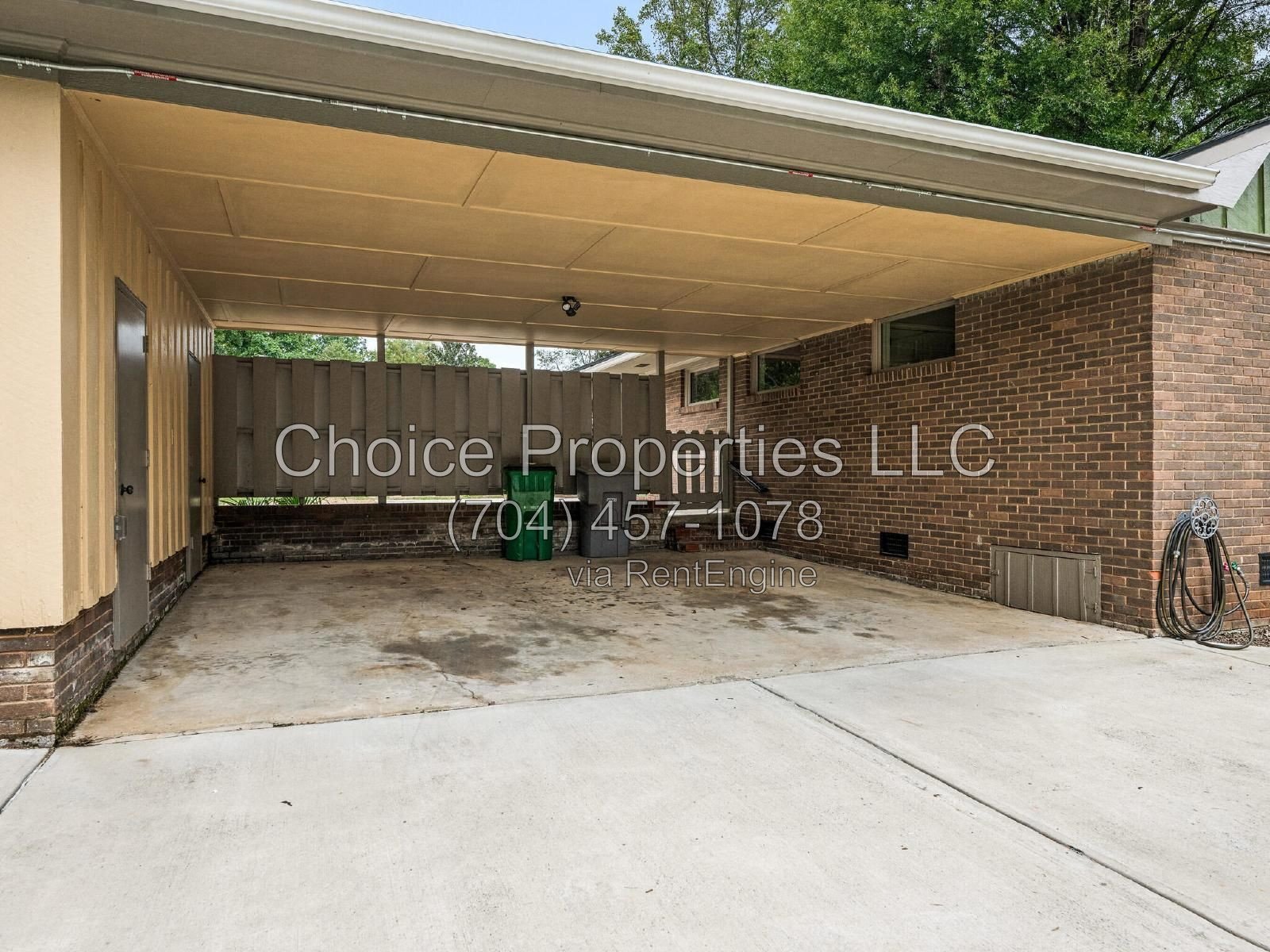 Perfect location right off of Lawyers rd! property image