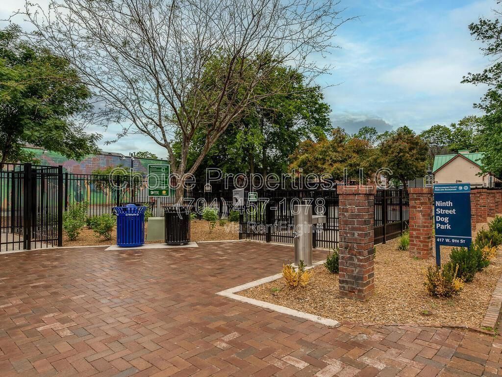 Enjoy living in the heart of Fourth Ward in Uptown Charlotte! property image