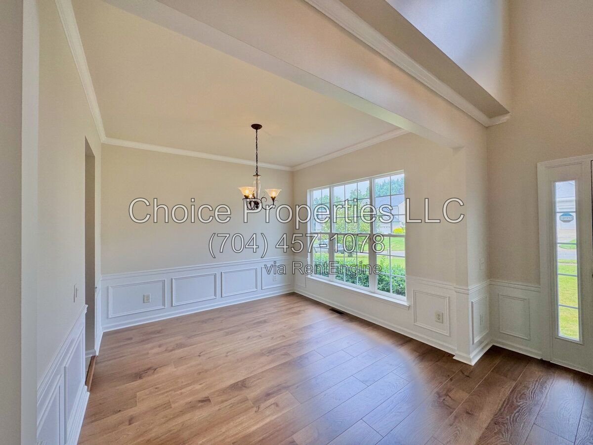 9148 Hillston Ridge in Melbourne. property image