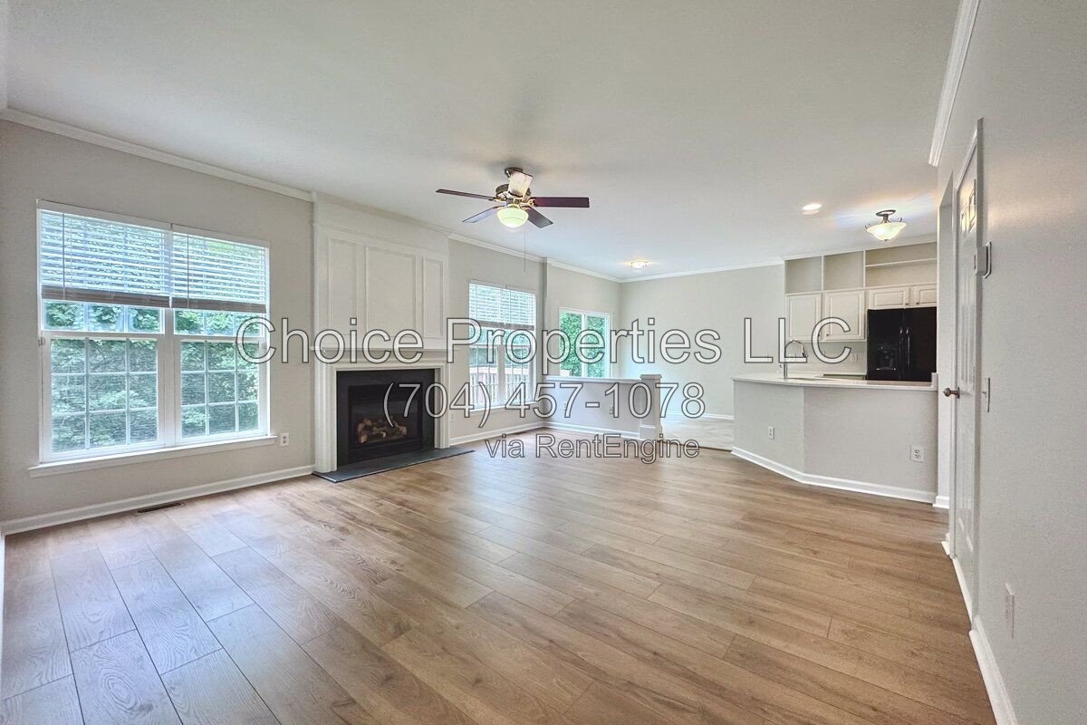 9148 Hillston Ridge in Melbourne. property image