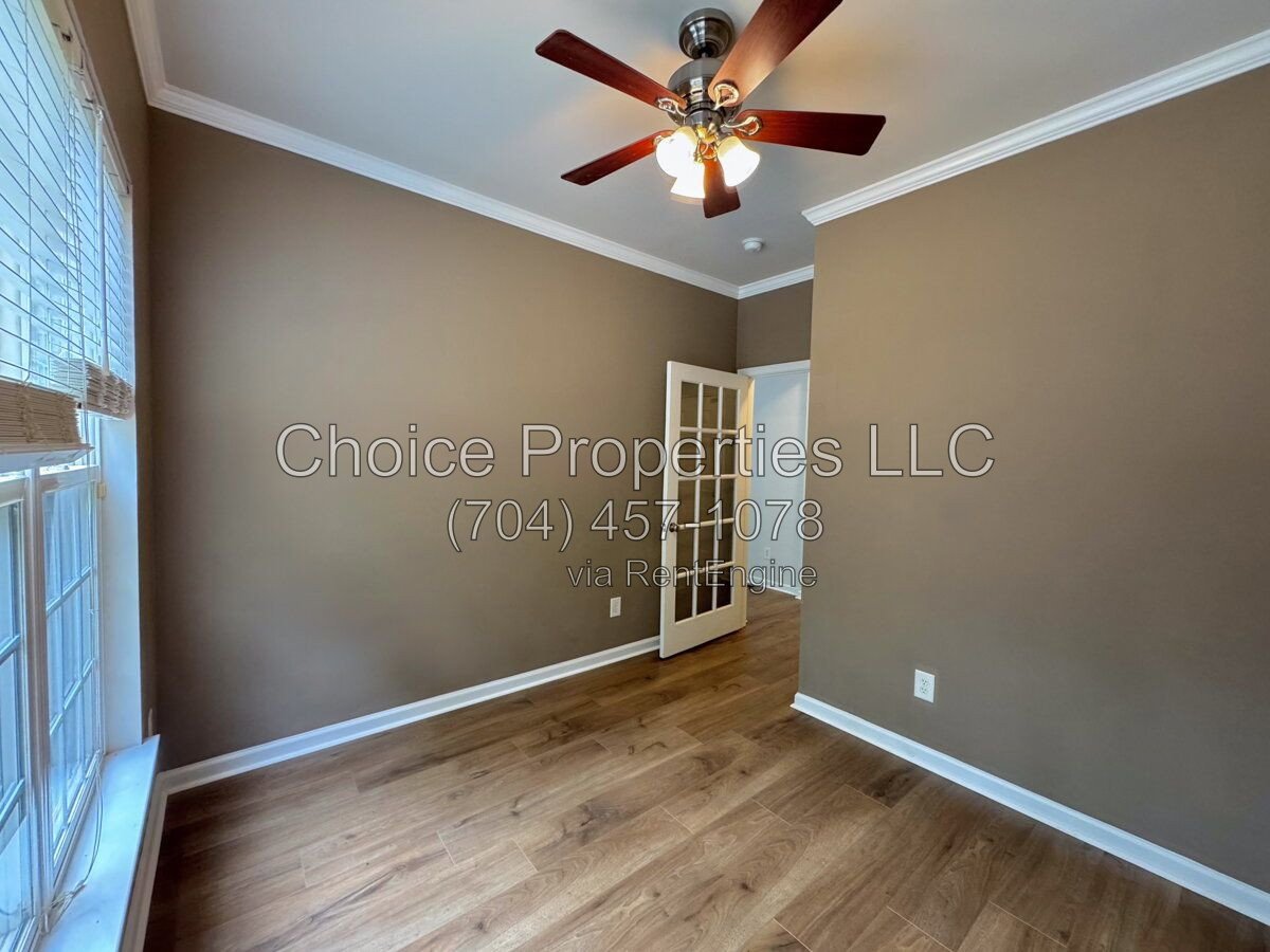 9148 Hillston Ridge in Melbourne. property image