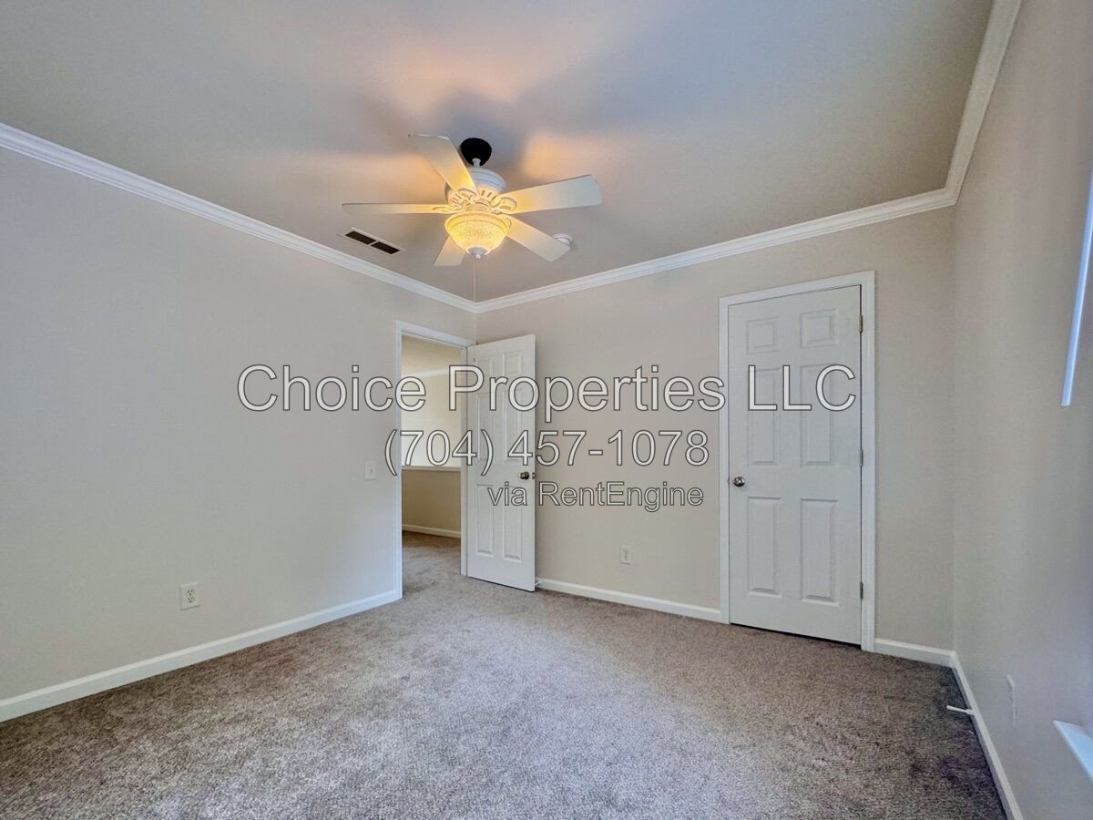 9148 Hillston Ridge in Melbourne. property image