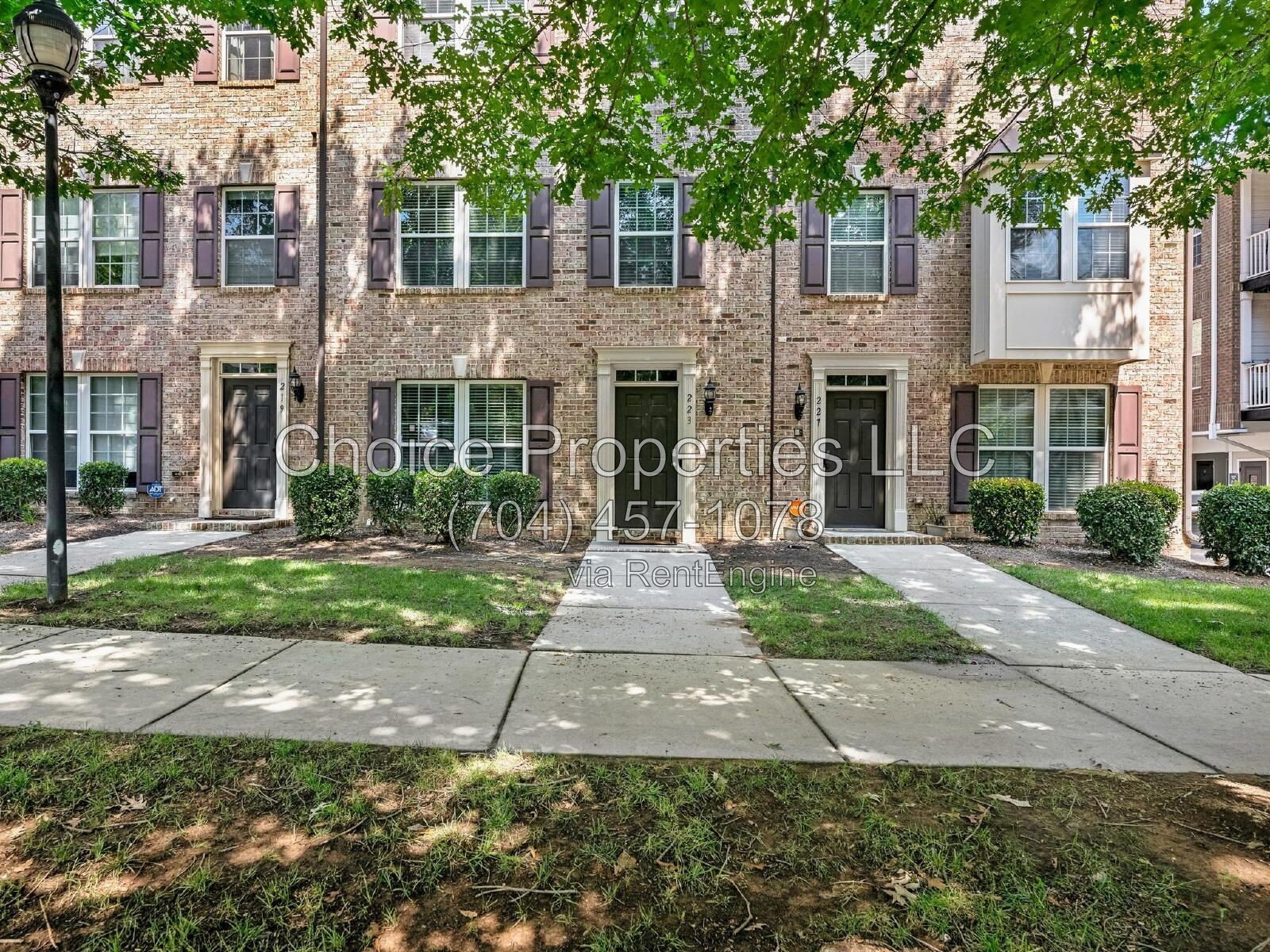 Third Ward Stunner-Uptown Location! property image