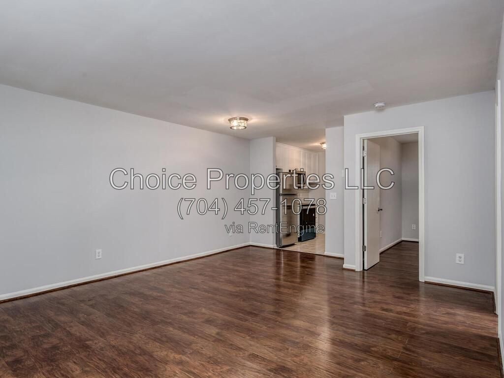 Super cute 1 bedroom, 1 bathroom, apartment in West Charlotte! property image