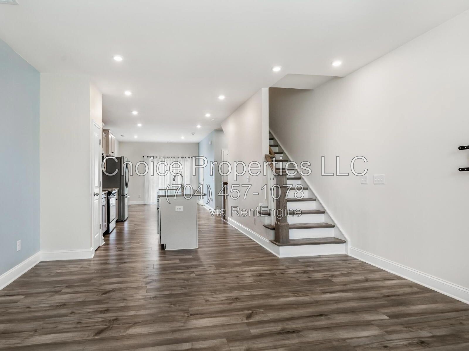 The Towns on Greenway! Two bedrooms. Two private baths, Half Bath. Greenway around the corner. Uptown minutes away. And cookies. Really good cookies. $2,250/month. property image