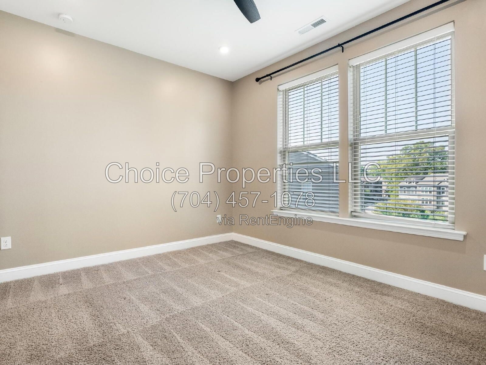 The Towns on Greenway! Two bedrooms. Two private baths, Half Bath. Greenway around the corner. Uptown minutes away. And cookies. Really good cookies. $2,250/month. property image