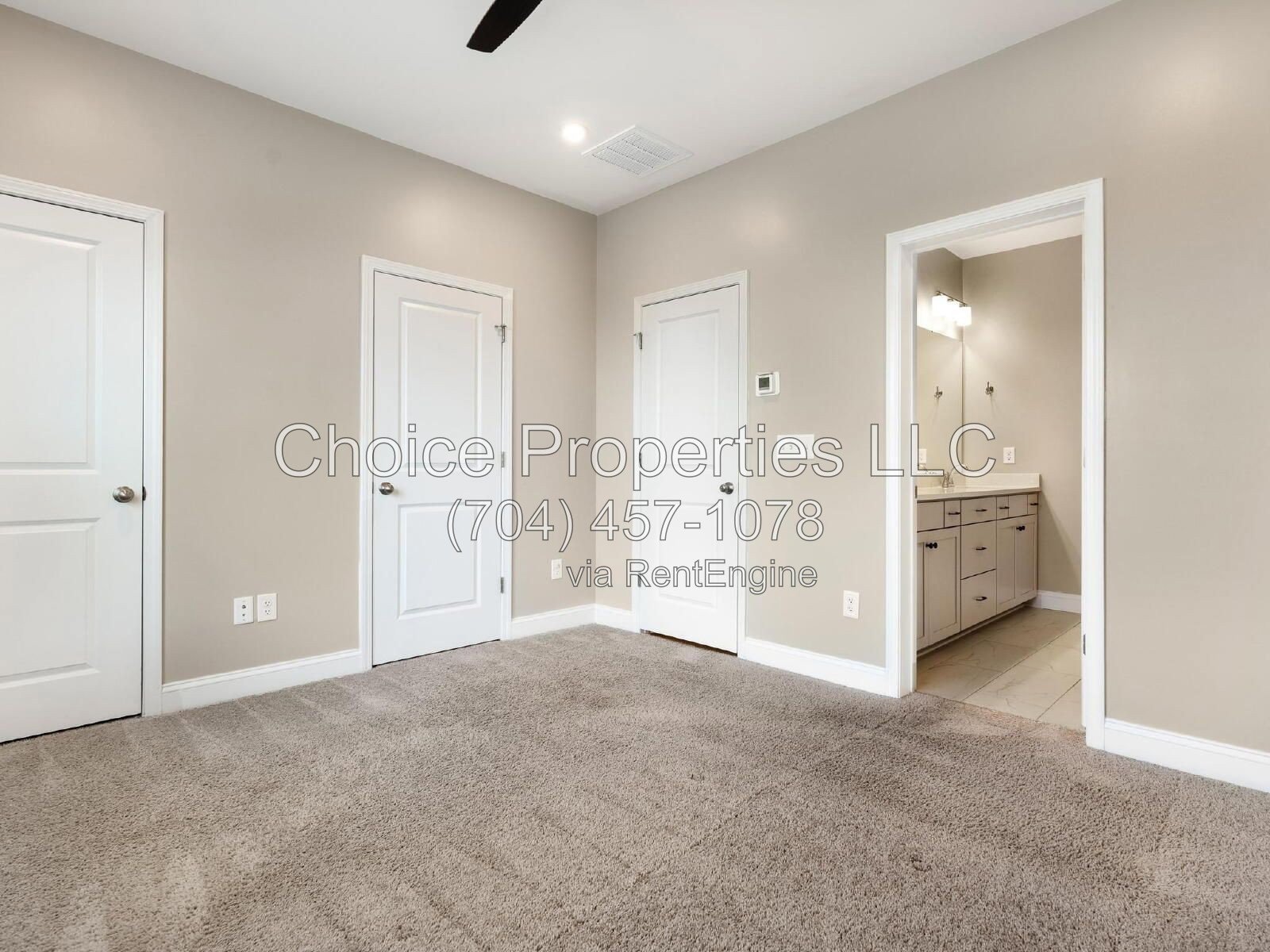 The Towns on Greenway! Two bedrooms. Two private baths, Half Bath. Greenway around the corner. Uptown minutes away. And cookies. Really good cookies. $2,250/month. property image