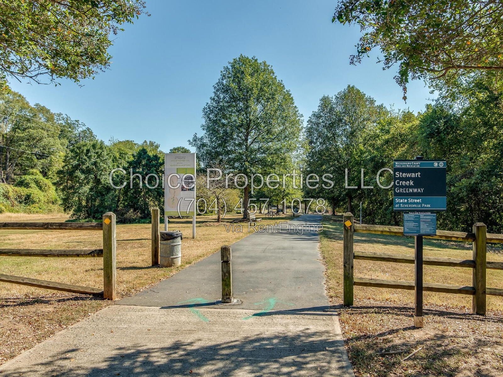 The Towns on Greenway! Two bedrooms. Two private baths, Half Bath. Greenway around the corner. Uptown minutes away. And cookies. Really good cookies. $2,250/month. property image
