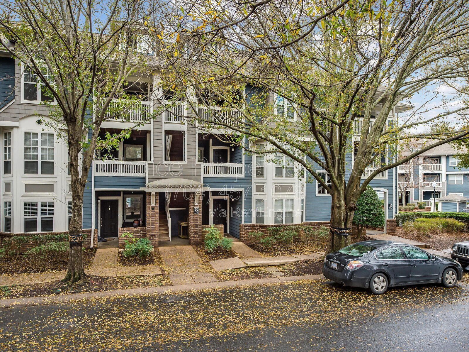 Charming Dilworth Condo in Olmsted Park – Walkable, Updated, Furnished Option Available. Pool Views! property image