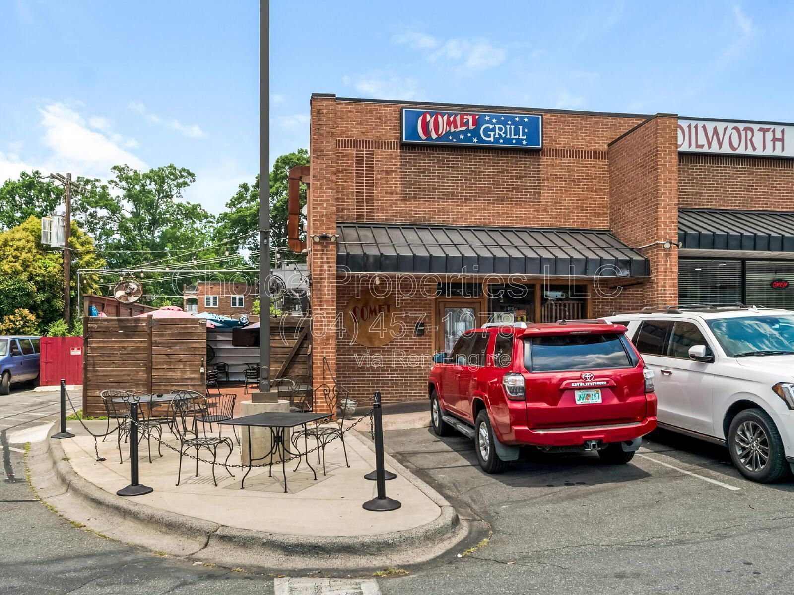 Charming Dilworth Condo in Olmsted Park – Walkable, Updated, Furnished Option Available. Pool Views! property image