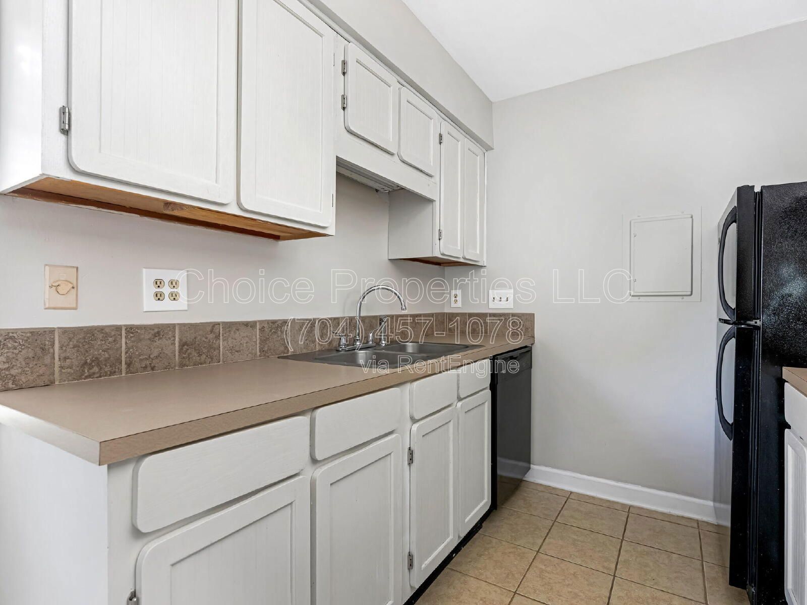 Charming 1 Bed, 1 Bath Apartment in the Heart of Charlotte - Don't Miss Out! property image