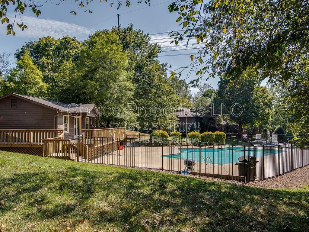 Live in the heart of Southpark! property image