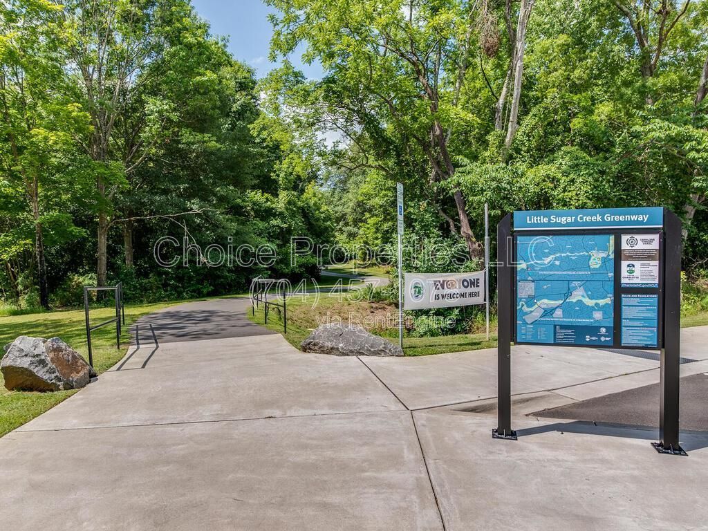 GREAT SOUTH CLT LOCATION! PRIVATE COMMUNITY-EASY TO-GET-TO NEW GREENWAY ENTRANCE OFF SHARON RD. property image