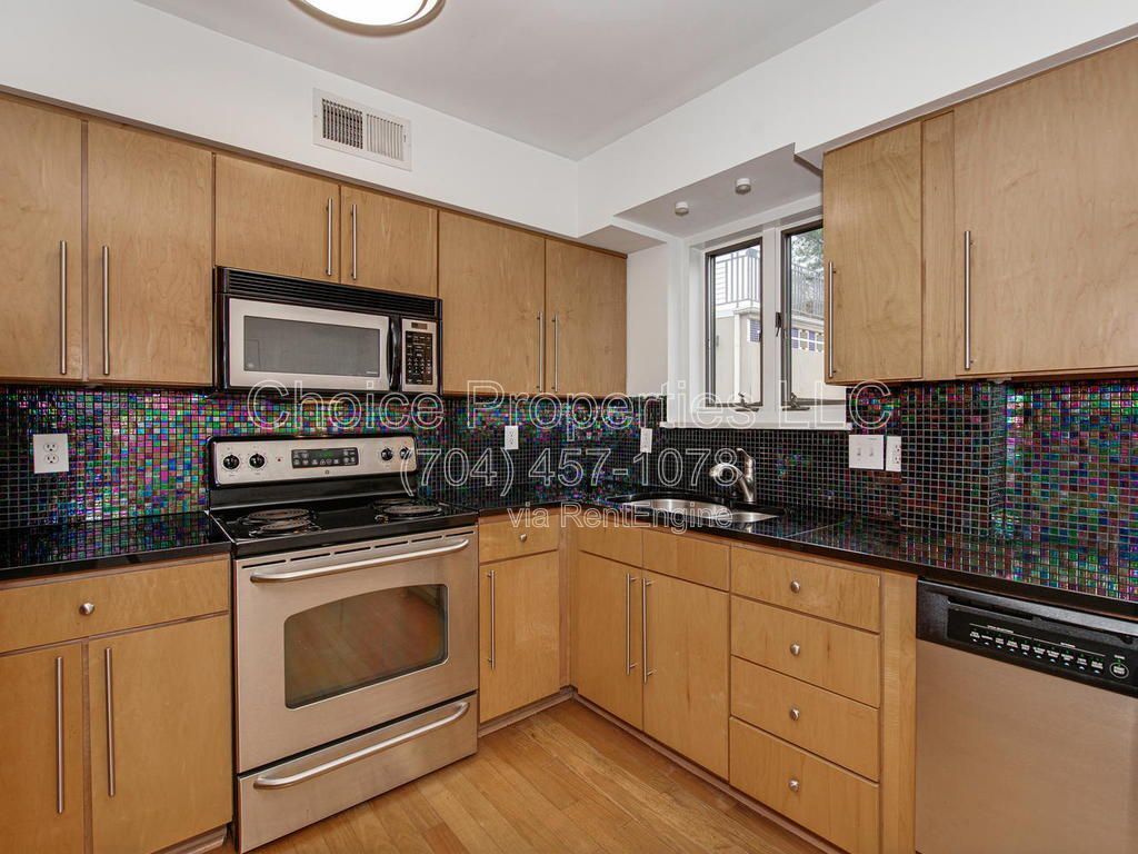 Graced with a prime location, in the heart of vibrant Charlotte property image