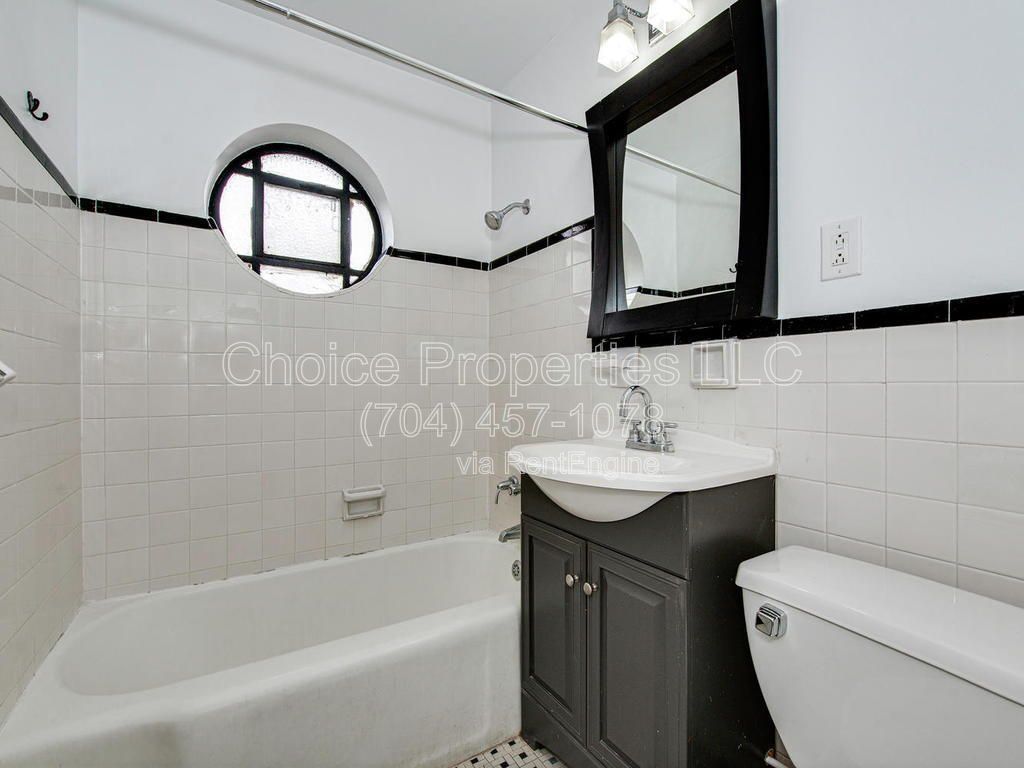 Graced with a prime location, in the heart of vibrant Charlotte property image