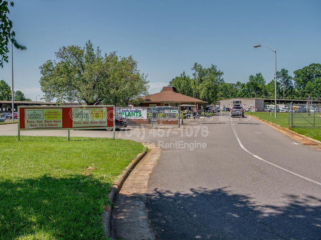 Built in 2022 and waiting for you to move right on in! property image