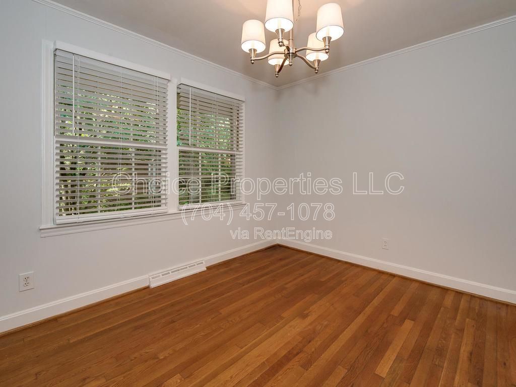 Madison Park ranch home with approx. 1 acre cul-de-sac lot that backs up to Marion Dahl/Queens Sports center! property image