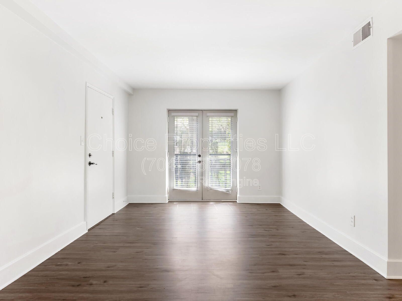 Graced with a prime location, in the heart of vibrant Charlotte property image