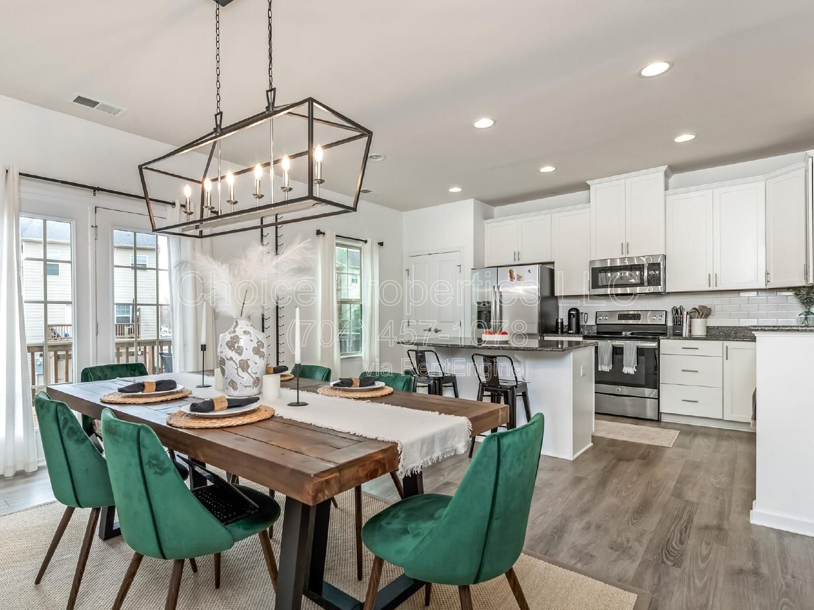 Beautiful townhome in a super cute Community! property image
