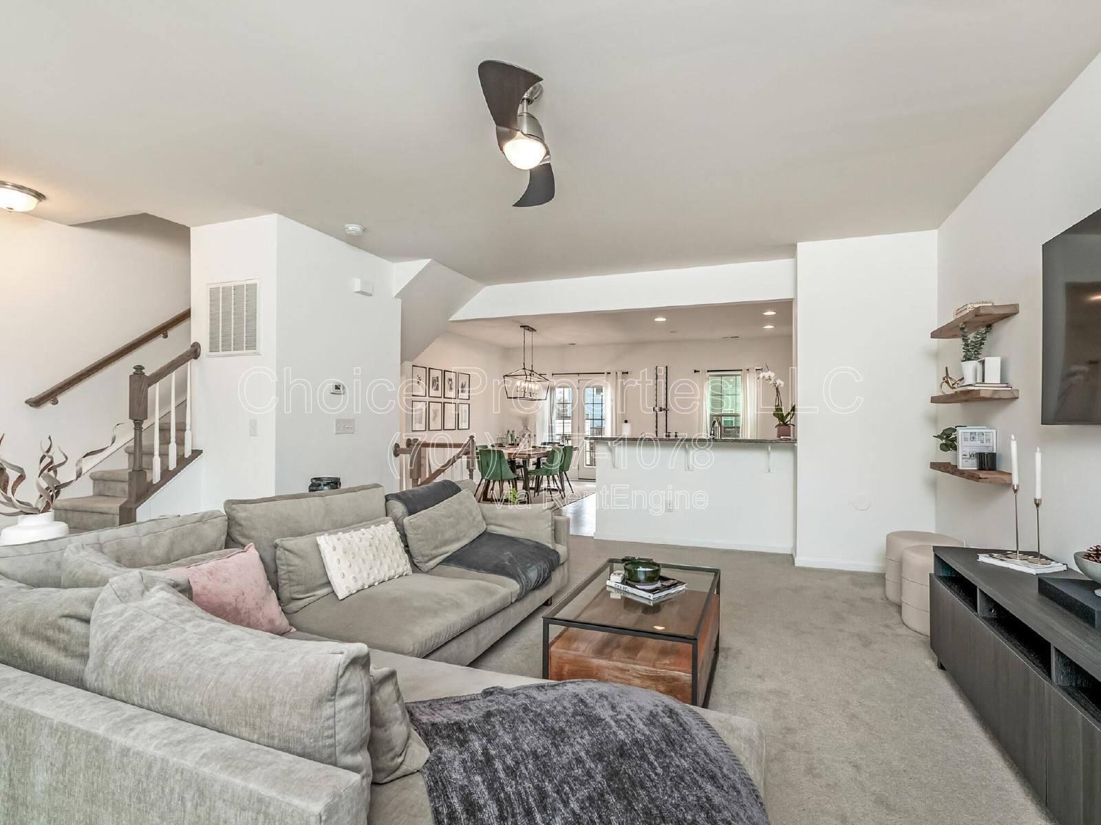 Beautiful townhome in a super cute Community! property image