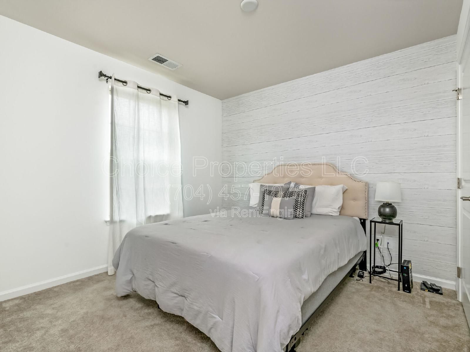 Beautiful townhome in a super cute Community! property image