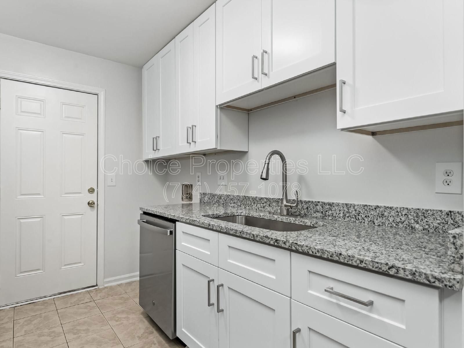 Super cute 1 bedroom, 1 bathroom apartment in West Charlotte! property image