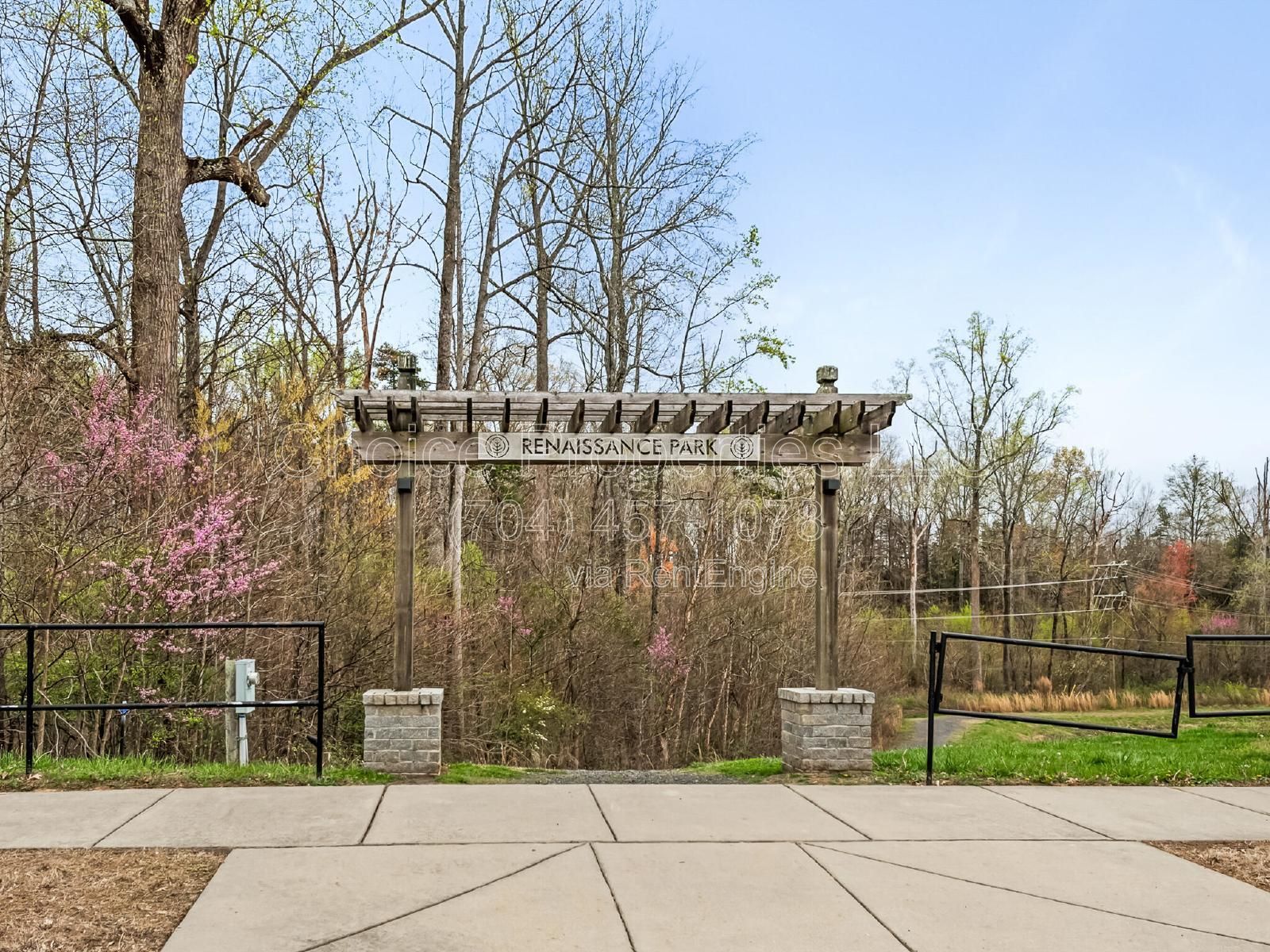 Beautiful townhome in a super cute Community! property image