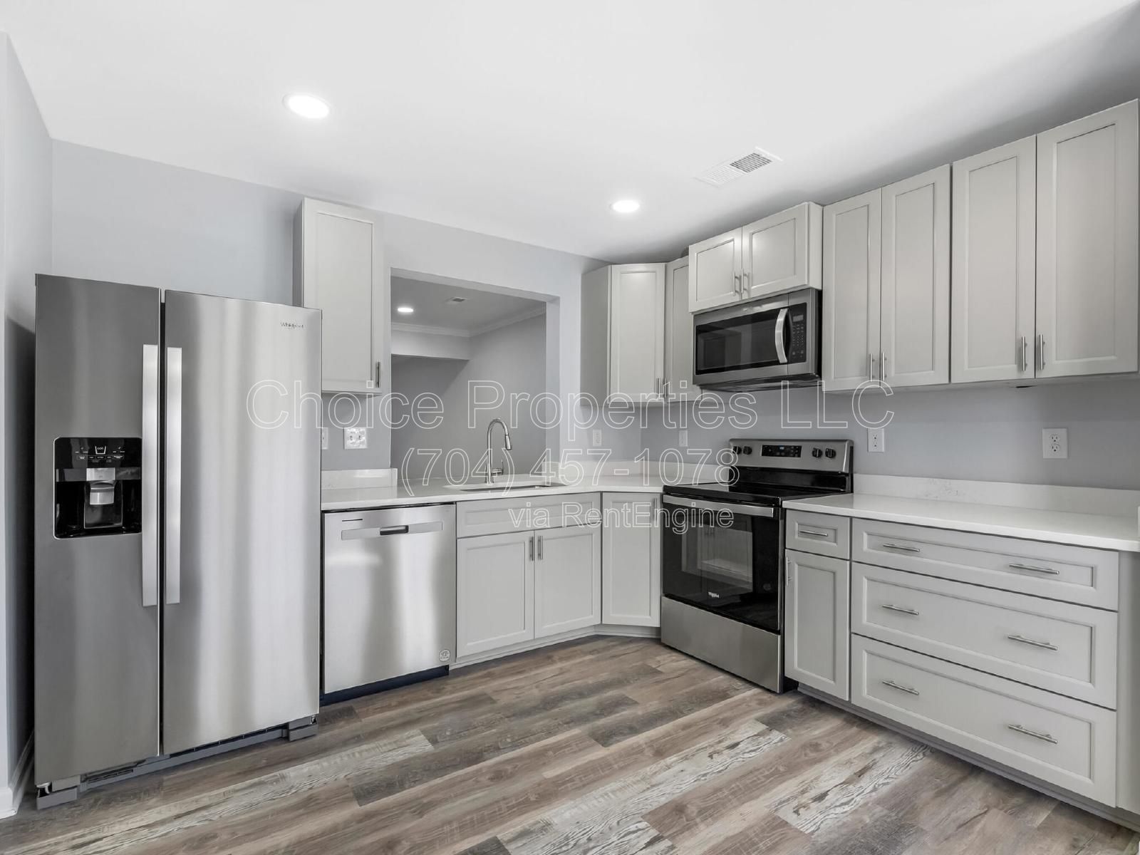 Don't miss this townhome! property image