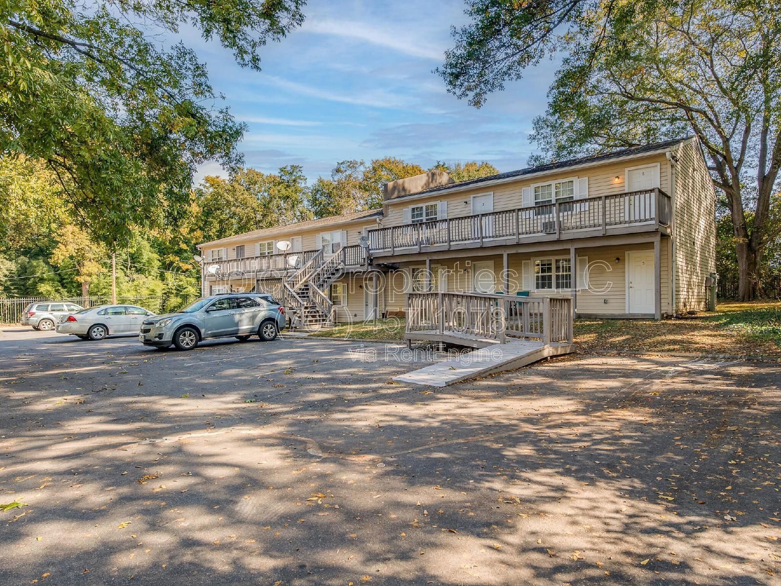 Super cute 1 bedroom, 1 bathroom apartment in West Charlotte! property image