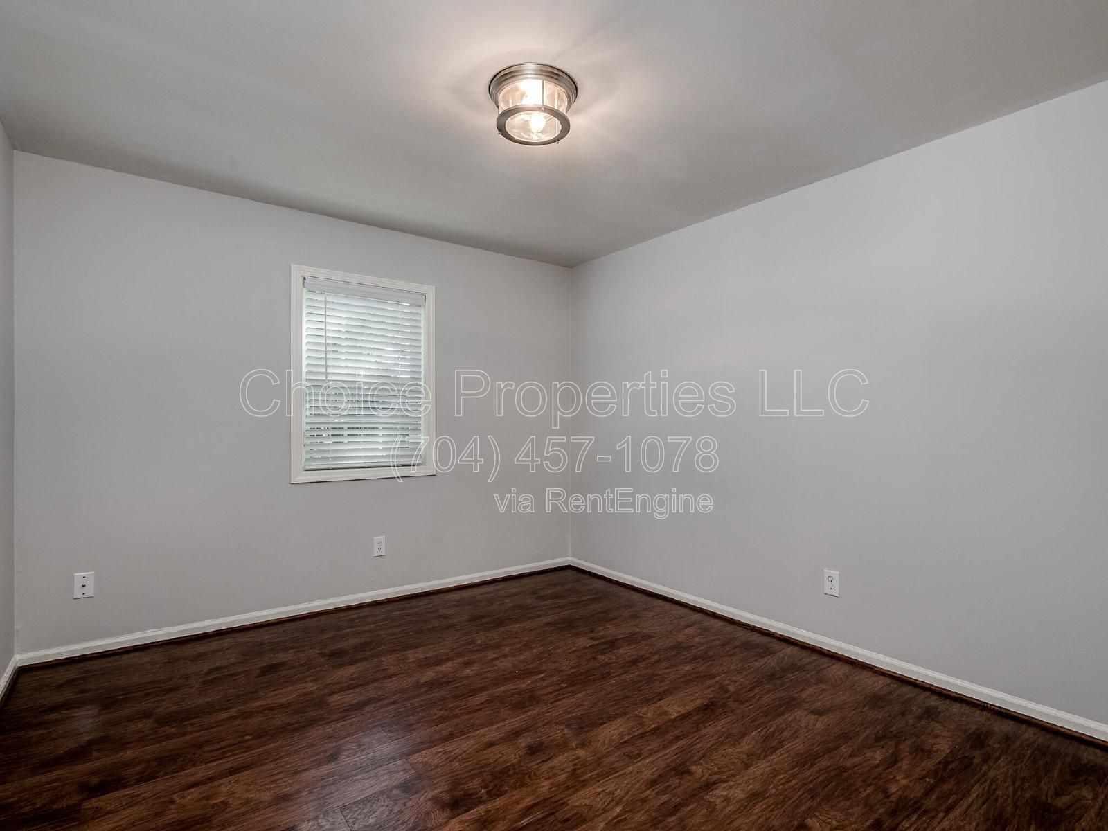 Super cute 1 bedroom, 1 bathroom, apartment in West Charlotte! property image