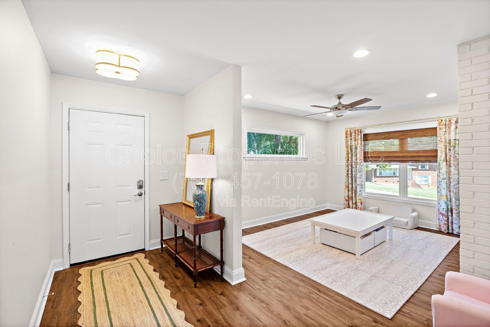 Charming 3-Bed Sanctuary with 3.5 Baths and tons of Comfort in Charlotte! property image
