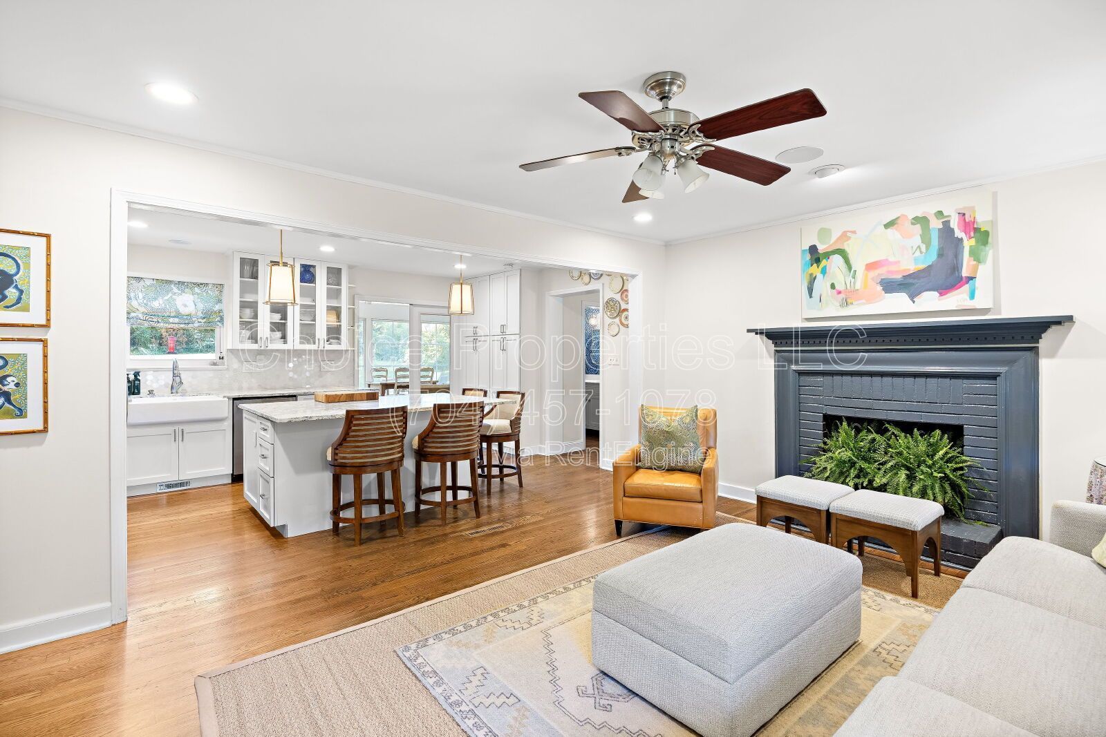 Charming 3-Bed Sanctuary with 3.5 Baths and tons of Comfort in Charlotte! property image