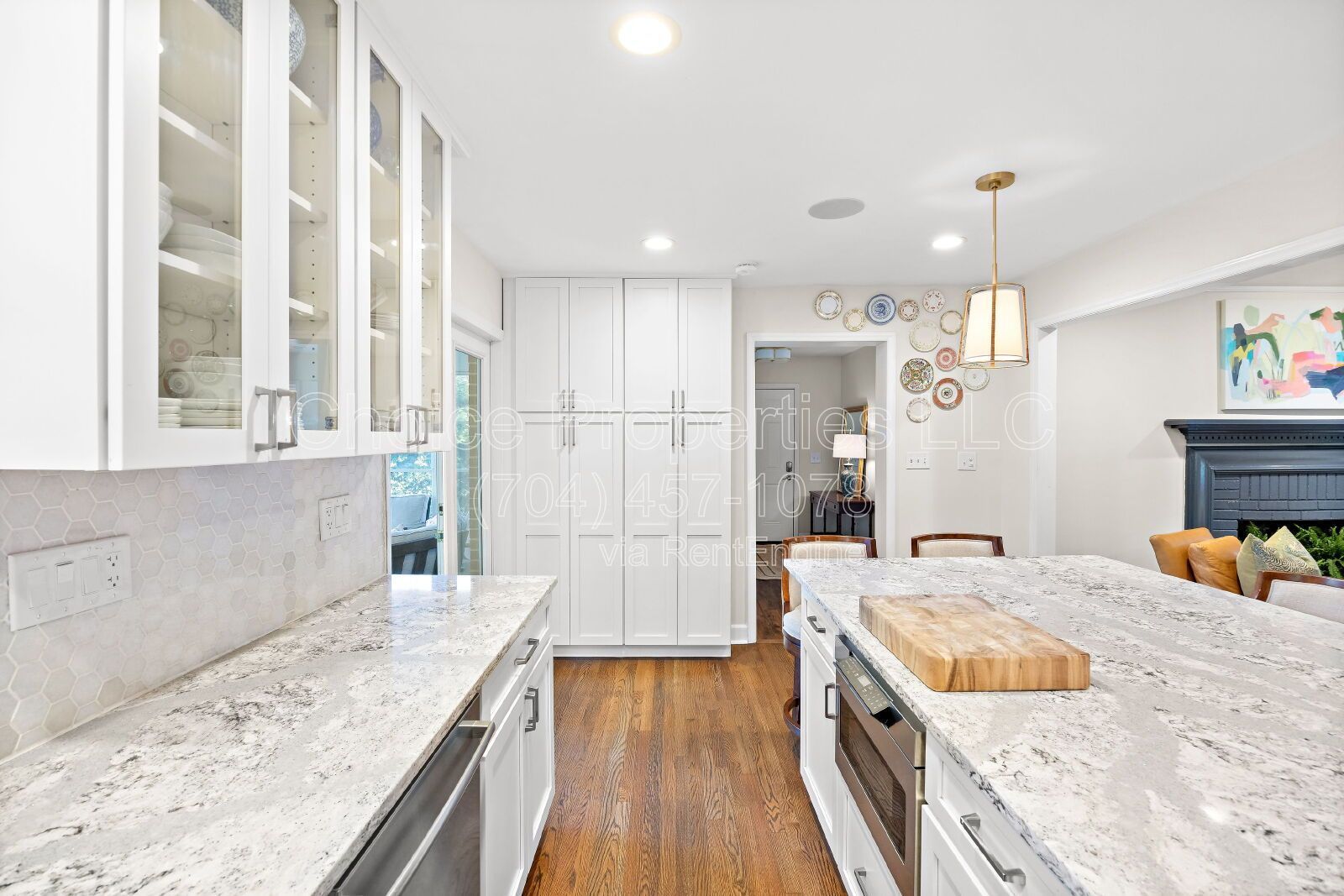 Charming 3-Bed Sanctuary with 3.5 Baths and tons of Comfort in Charlotte! property image