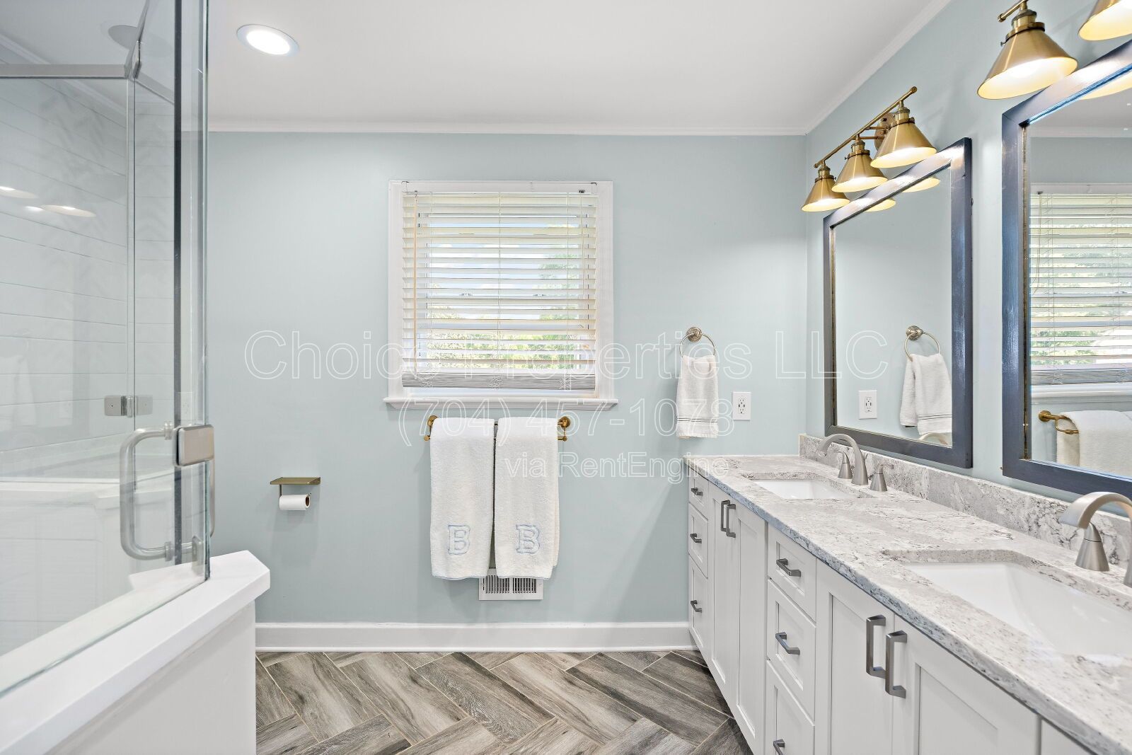 Charming 3-Bed Sanctuary with 3.5 Baths and tons of Comfort in Charlotte! property image