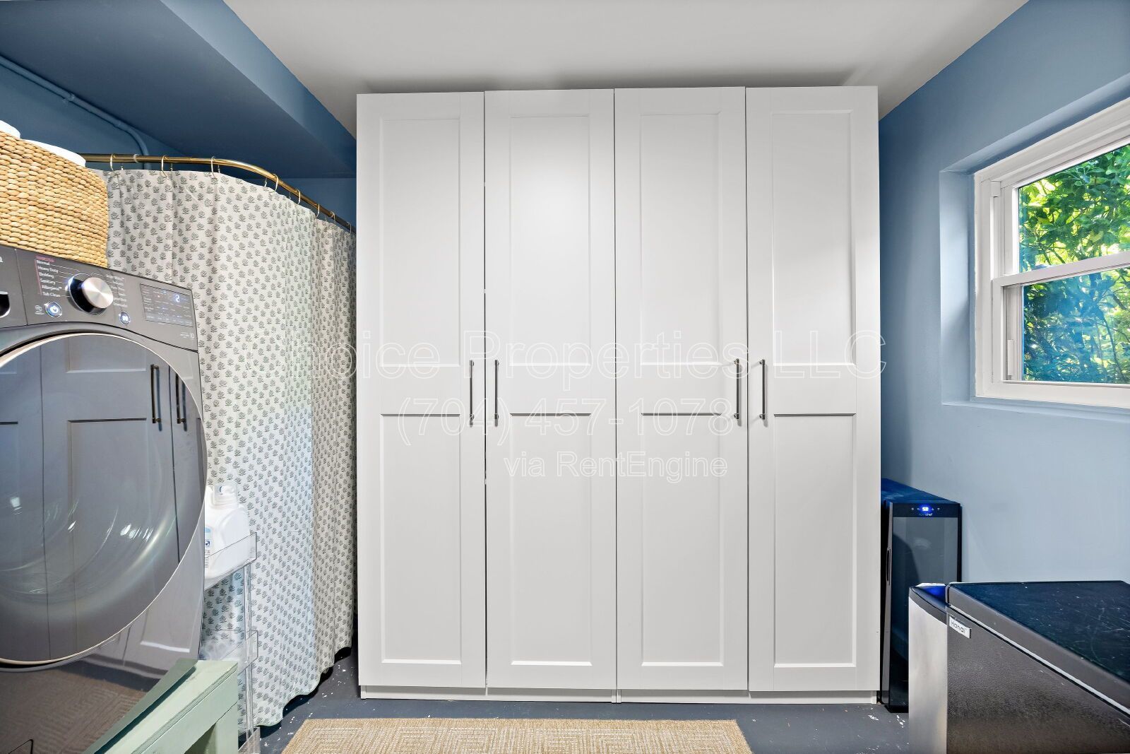 Charming 3-Bed Sanctuary with 3.5 Baths and tons of Comfort in Charlotte! property image
