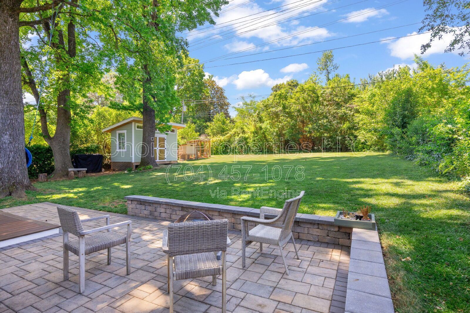 Charming 3-Bed Sanctuary with 3.5 Baths and tons of Comfort in Charlotte! property image
