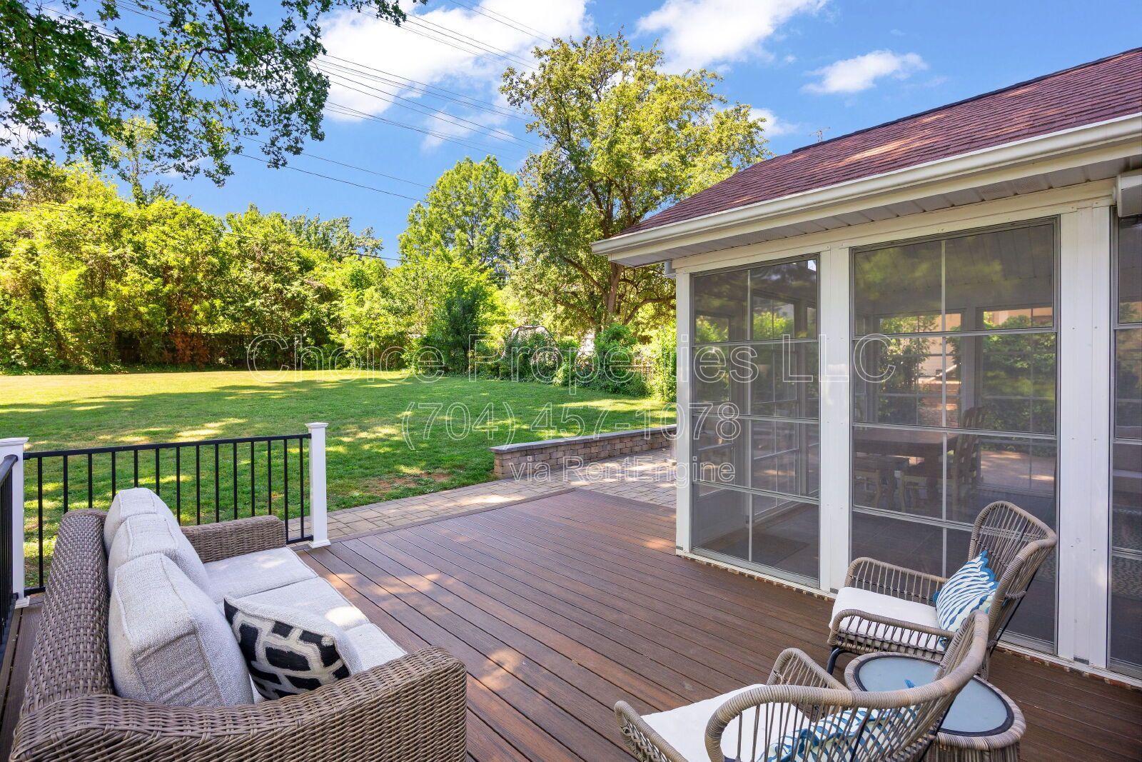 Charming 3-Bed Sanctuary with 3.5 Baths and tons of Comfort in Charlotte! property image