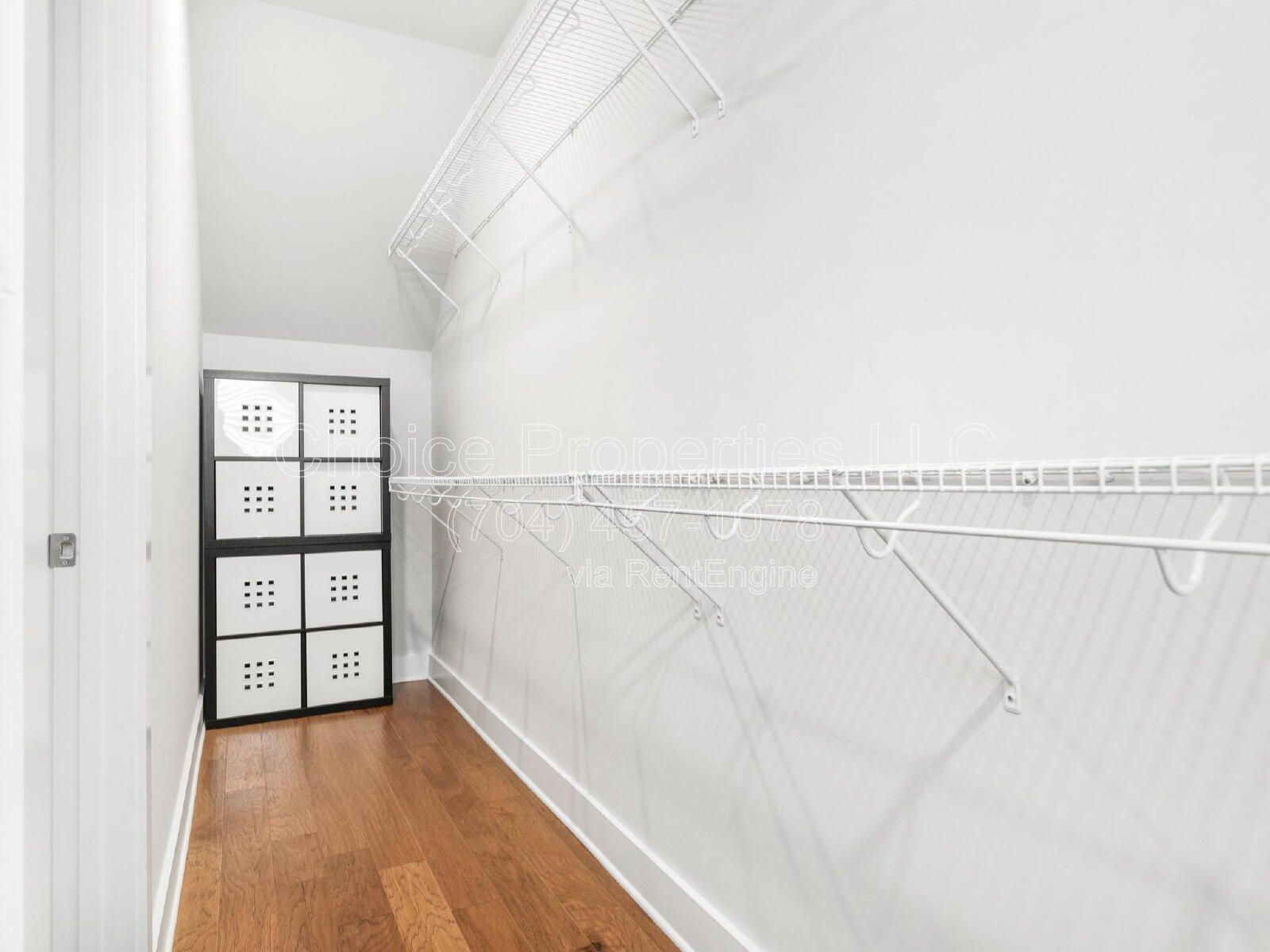 Spacious 3-Bed Condo Retreat with 3.5 Baths in Prime Charlotte Location – 2070 Sq Ft of Modern Living! property image