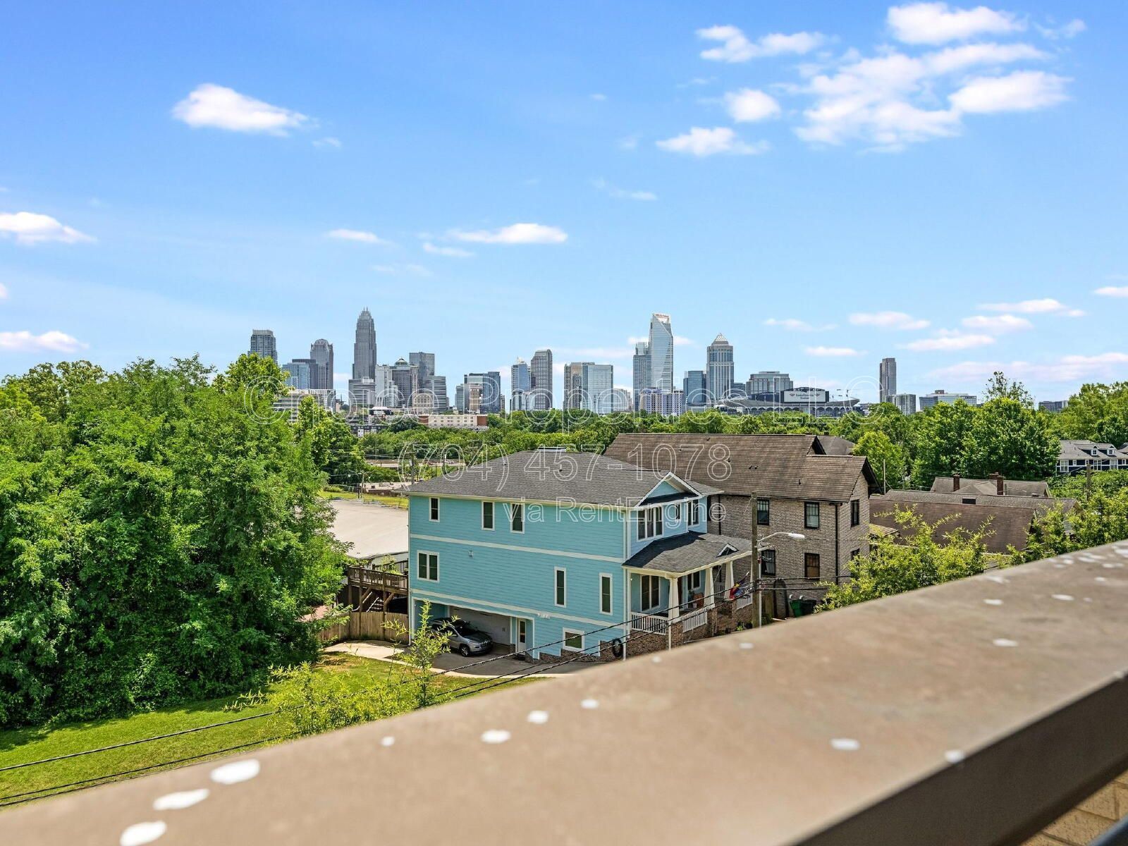 Spacious 3-Bed Condo Retreat with 3.5 Baths in Prime Charlotte Location – 2070 Sq Ft of Modern Living! property image